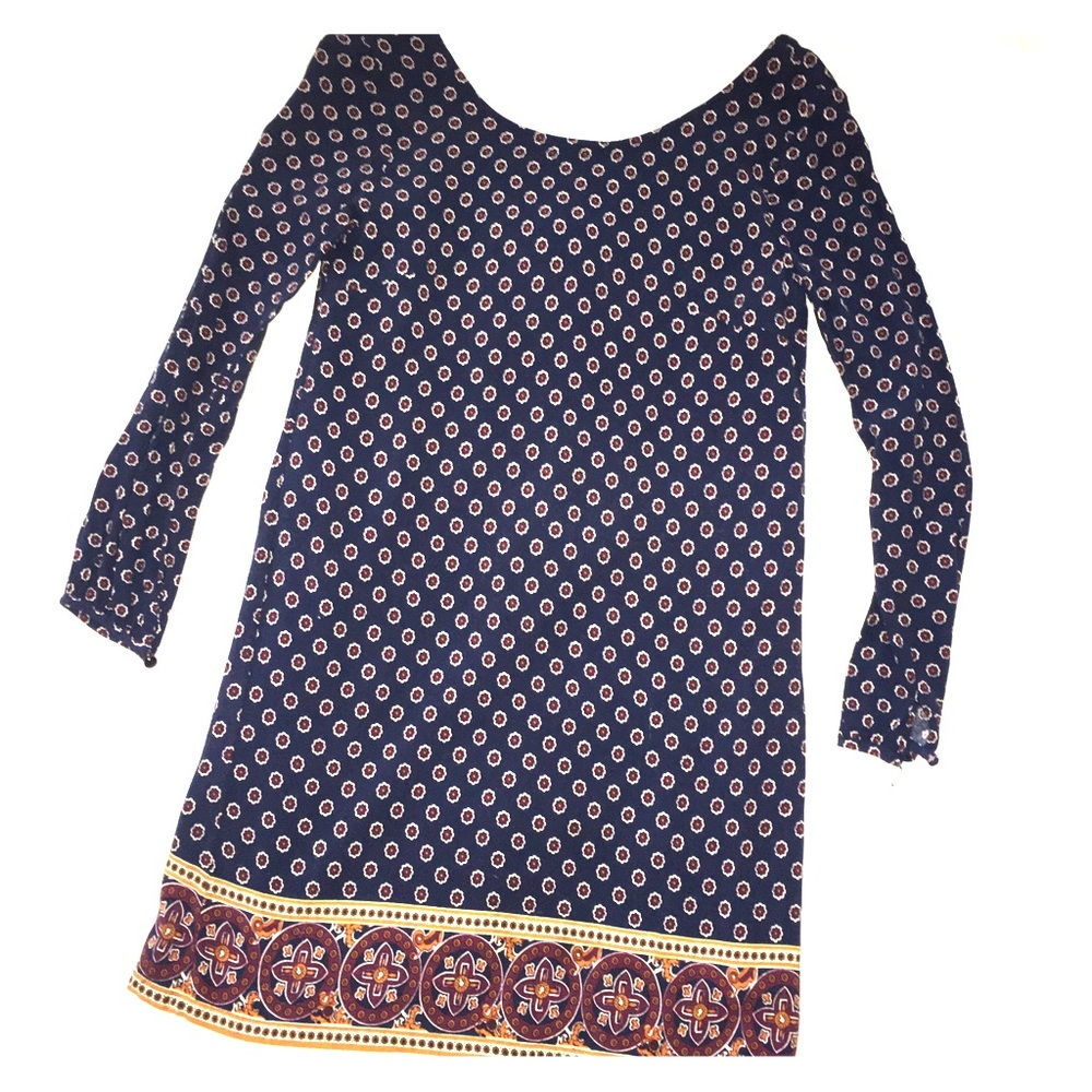Long sleeved mini dress